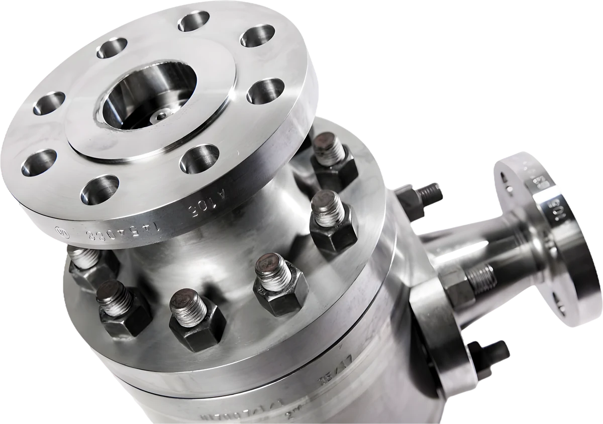 Automatic recirculation valve